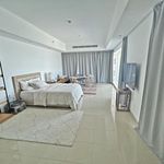 Rent 3 bedroom apartment of 360 m² in Dubai