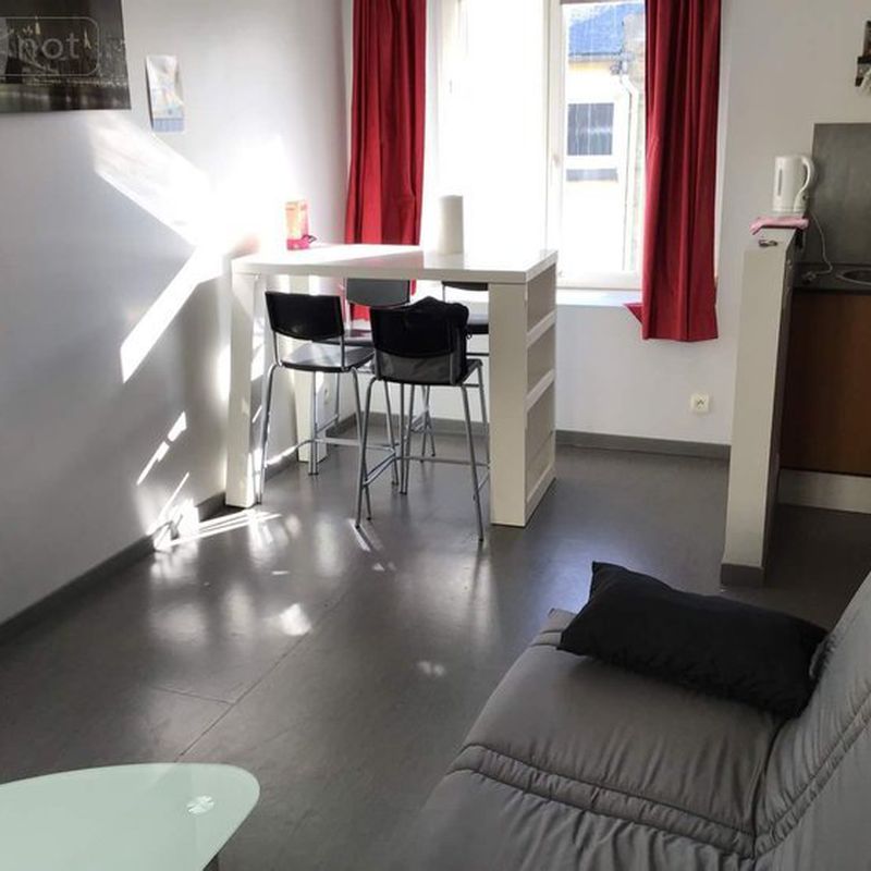 Location Appartement Cherbourg-en-Cotentin 50100 Manche - 2 pièces  30 m2  à 750 euros Cherbourg-Octeville