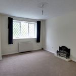 Rent 2 bedroom flat in Swadlincote