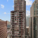 Appartement de 699 m² avec 2 chambre(s) en location à Toronto