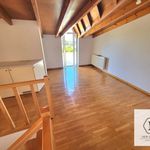 Rent 3 bedroom apartment of 144 m² in Vouliagmeni
