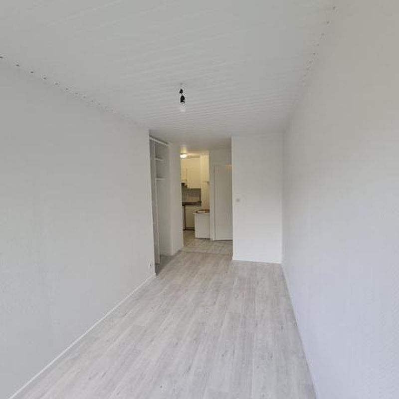 Location Studio -
 19 m²
 - Douai 59500