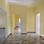 Affitto 5 camera appartamento di 145 m² in San Donato Milanese