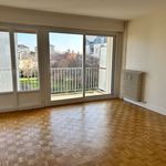 Rent 3 bedroom apartment of 57 m² in Angers