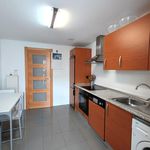 Alquilo 3 dormitorio apartamento de 96 m² en Pamplona
