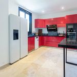 Rent 3 bedroom apartment of 90 m² in Marseille