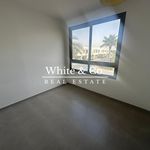 Rent 4 bedroom house of 286 m² in Dubai