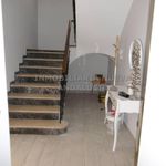 Rent 4 bedroom house of 330 m² in Córdoba