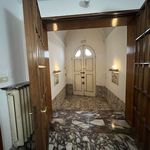 Rent 16 bedroom house of 450 m² in Florence