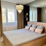 Rent 3 bedroom apartment of 85 m² in Mokotów