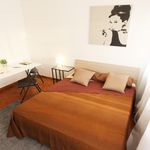 Rent 6 bedroom apartment in Venezia