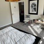 Miete 5 Schlafzimmer wohnung von 165 m² in Hamburg