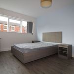 Rent 1 bedroom apartment in Preston