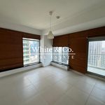 Rent 2 bedroom apartment of 123 m² in Dubai
