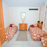 3 bedroom apartment of 160 m² in Estepona