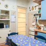 Rent a room of 180 m² in Roma
