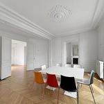 Rent 7 bedroom apartment of 236 m² in Paris