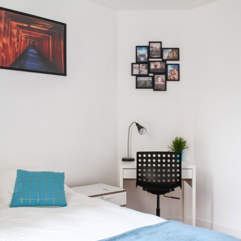 Cosy and bright room  10m² Rueil-Malmaison