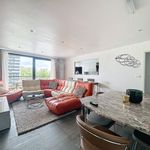 Rent a room of 80 m² in Woluwe-Saint-Lambert