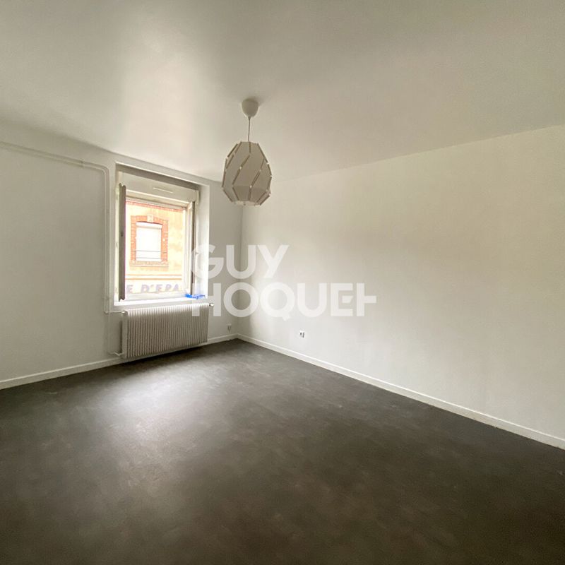UNIEUX : appartement 3 pièces (61 m²) en location Caloire