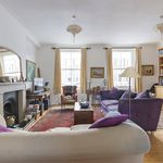 Rent 2 bedroom apartment of 116 m² in London