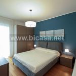 Affitto 3 camera appartamento di 132 m² in Pesaro