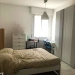 Affitto 3 camera appartamento di 100 m² in Bologna