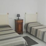 Rent 2 bedroom apartment of 90 m² in Granada