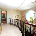 Rent 5 bedroom house of 750 m² in Estepona