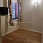 Rent 5 bedroom apartment of 250 m² in Modena