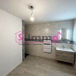 Rent 4 bedroom apartment of 122 m² in Luxeuil-les-Bains