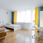 Rent 3 bedroom apartment in Warszawa