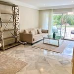 Rent 2 bedroom apartment of 140 m² in Marbella