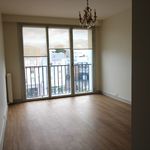 Rent 3 bedroom apartment of 86 m² in ST BRIEUC