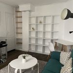 Rent 2 bedroom apartment of 28 m² in Paris 18e Arrondissement