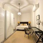 Rent 6 bedroom apartment of 240 m² in Firenze