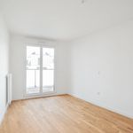 Rent 4 bedroom apartment of 97 m² in Saint-Cloud
