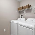 Rent 2 bedroom apartment of 83 m² in British Columbia