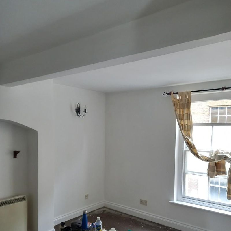 4 Church Alley 1 bed flat to rent - £850 pcm (£196 pw)