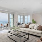 Rent 4 bedroom apartment of 398 m² in Manhattan Beach