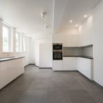 Rent 5 bedroom house of 483 m² in Woluwe-Saint-Pierre