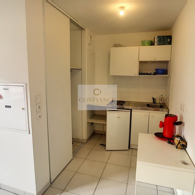 Location appartement Nice Riquier, 26m² 1 pièce 598€