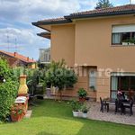 Rent 4 bedroom house of 260 m² in Lentate sul Seveso