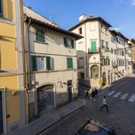 Affitto 1 camera appartamento di 60 m² in Firenze