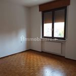 Affitto 4 camera appartamento di 130 m² in Piacenza