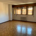Rent 3 bedroom apartment of 113 m² in Zaragoza