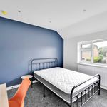 Rent 7 bedroom apartment of 132 m² in Bristol