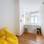 Rent 3 bedroom house of 220 m² in Oudergem