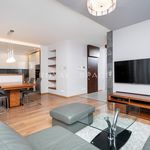 Wynajmij 4 sypialnię apartament z 110 m² w Kraków