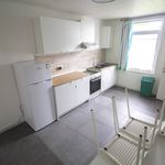 Rent 1 bedroom house of 65 m² in Charleroi
